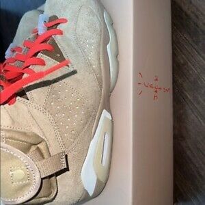 Size 9.5 - Jordan 6 Retro x Travis Scott British Khaki